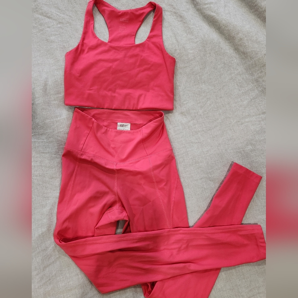 Girlfriend Collective hot pink workout set small top/small bottom s/s